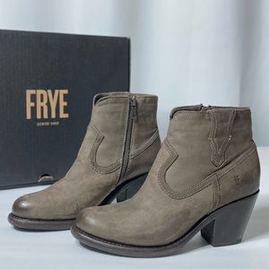 Frye Lillian Western Booties